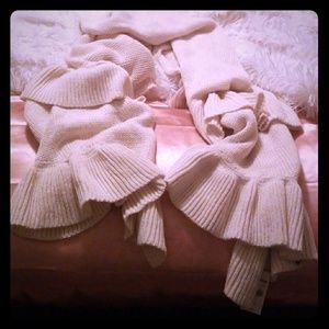 Beautiful 7' long scarf